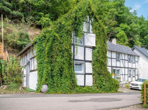 Pretty Holiday Home in Schleiden with Balcony and Barbecue